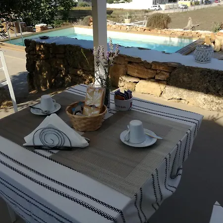 La Samia Oda ve Kahvaltı *