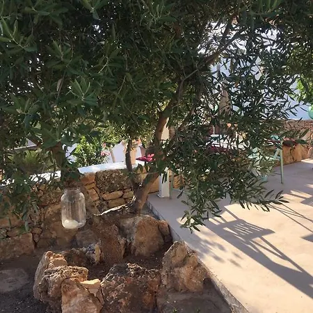 La Samia *